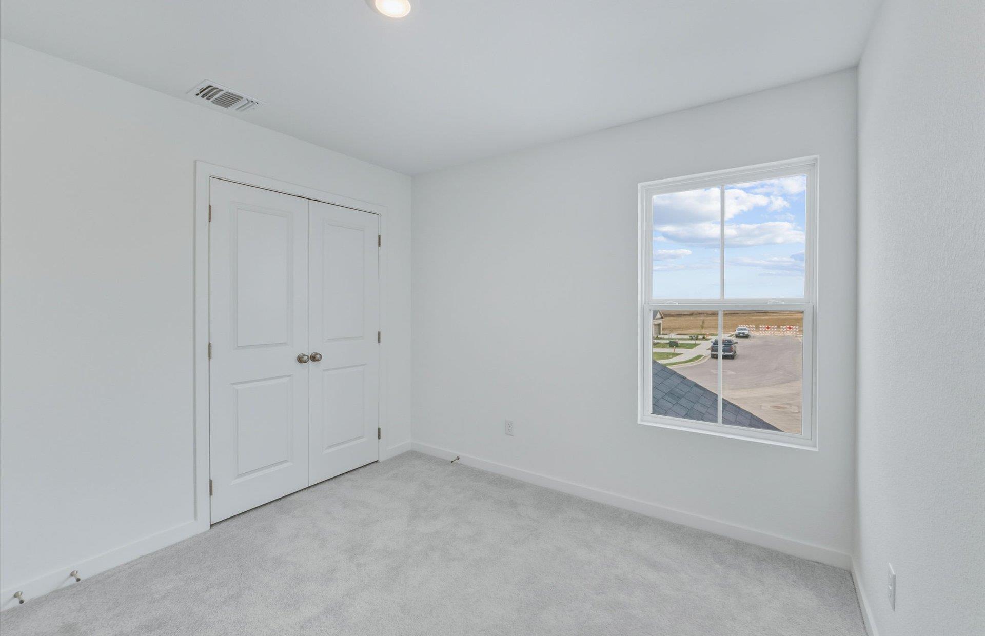 337 Sullivan Way Property Photo 20