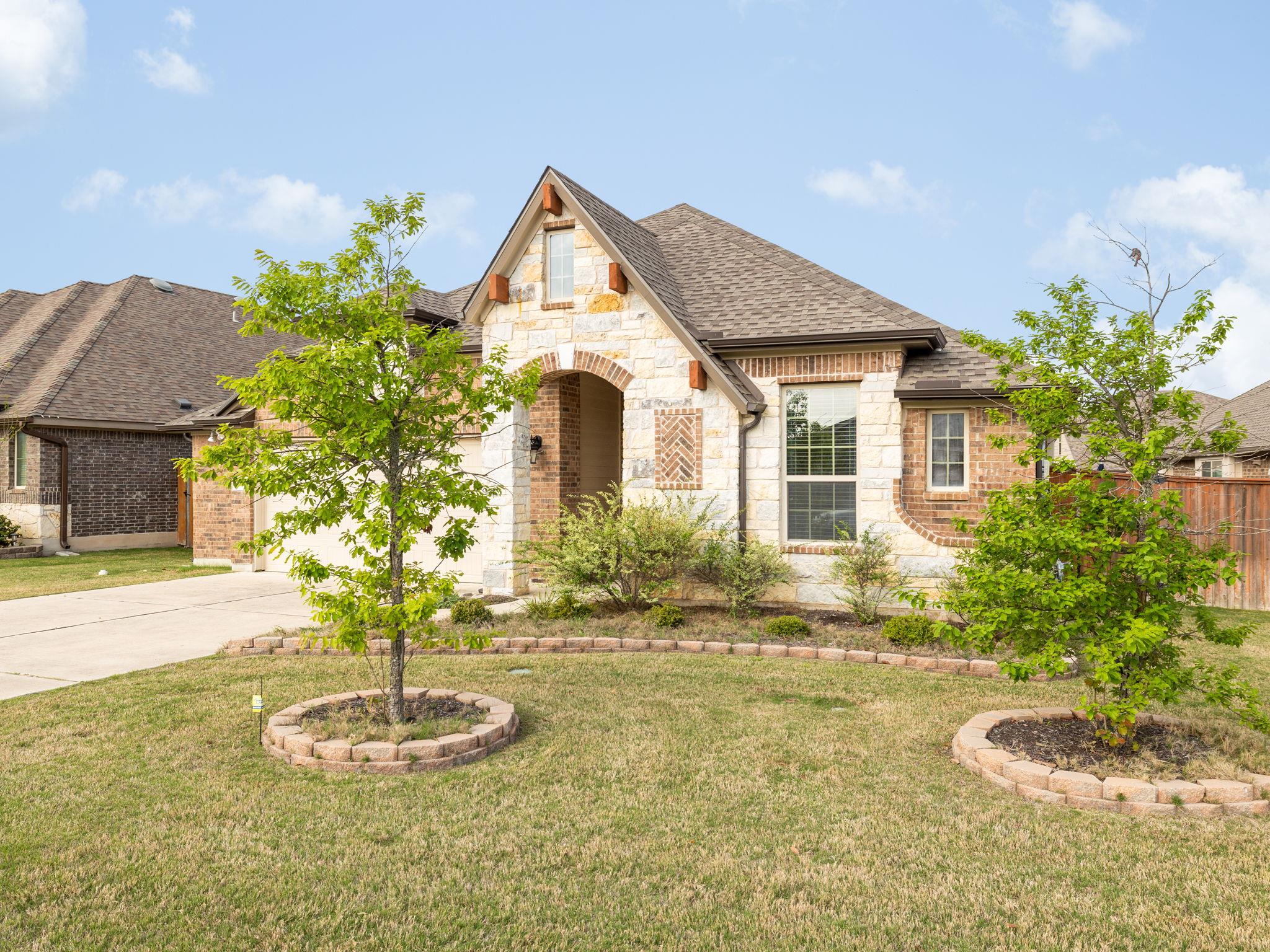 3620 Tor Ln Property Photo 2