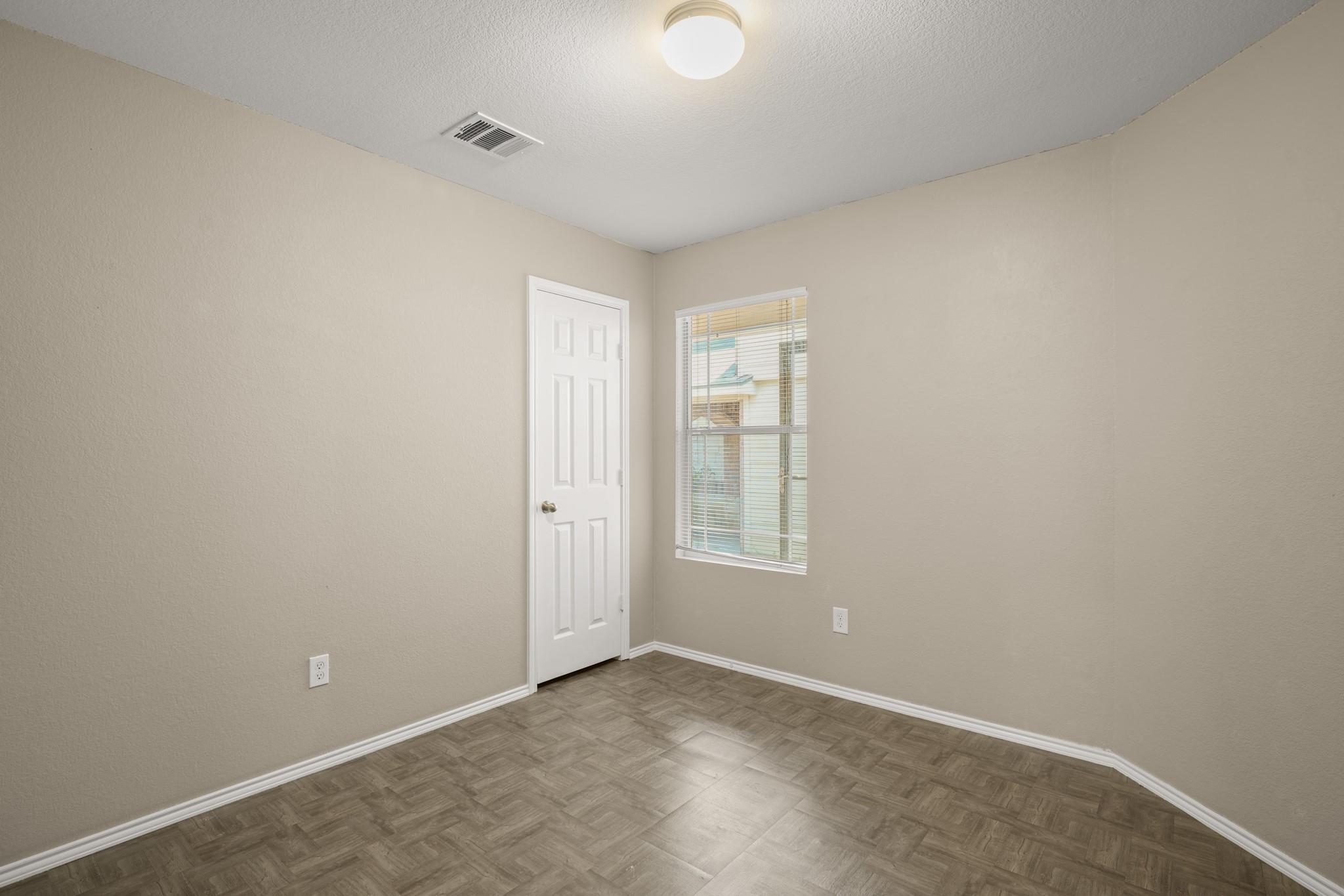 137 Hillhouse Ln Property Photo 15