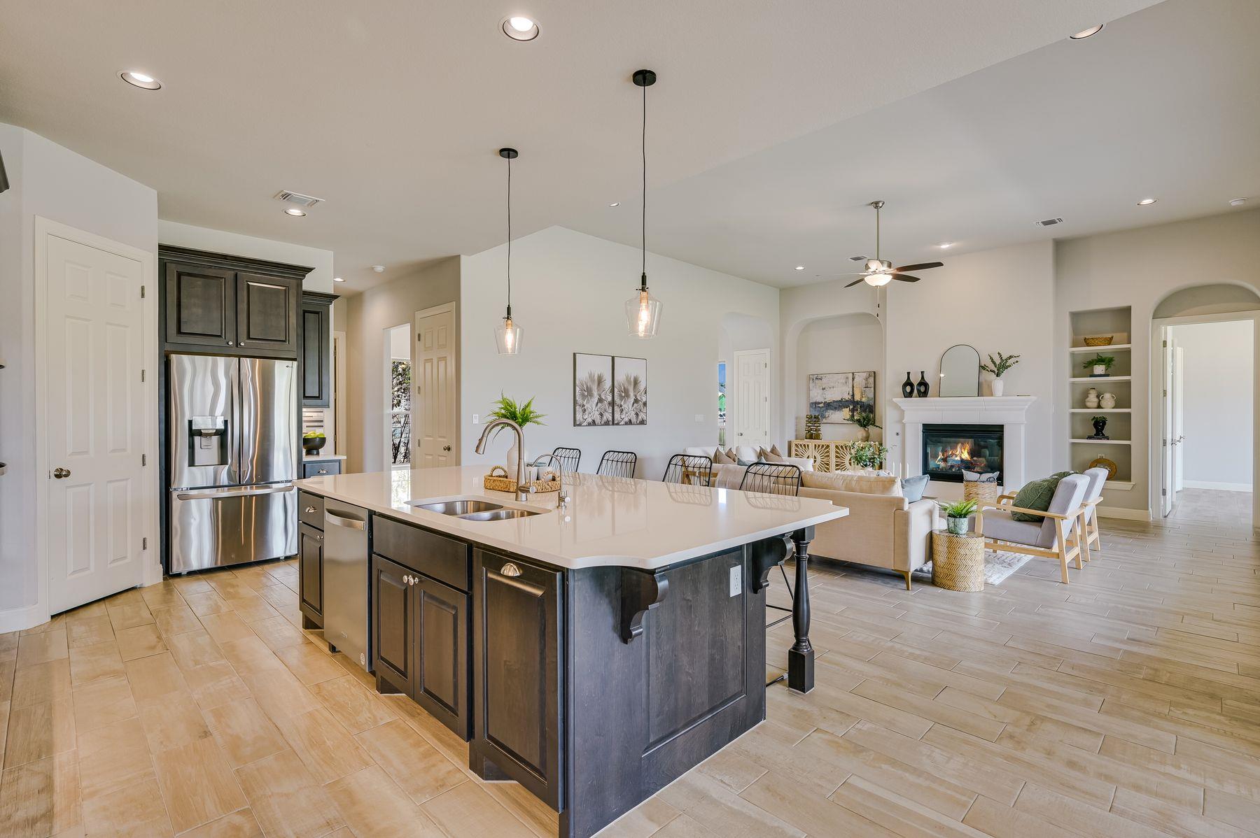 227 Dally Ct Property Photo 5