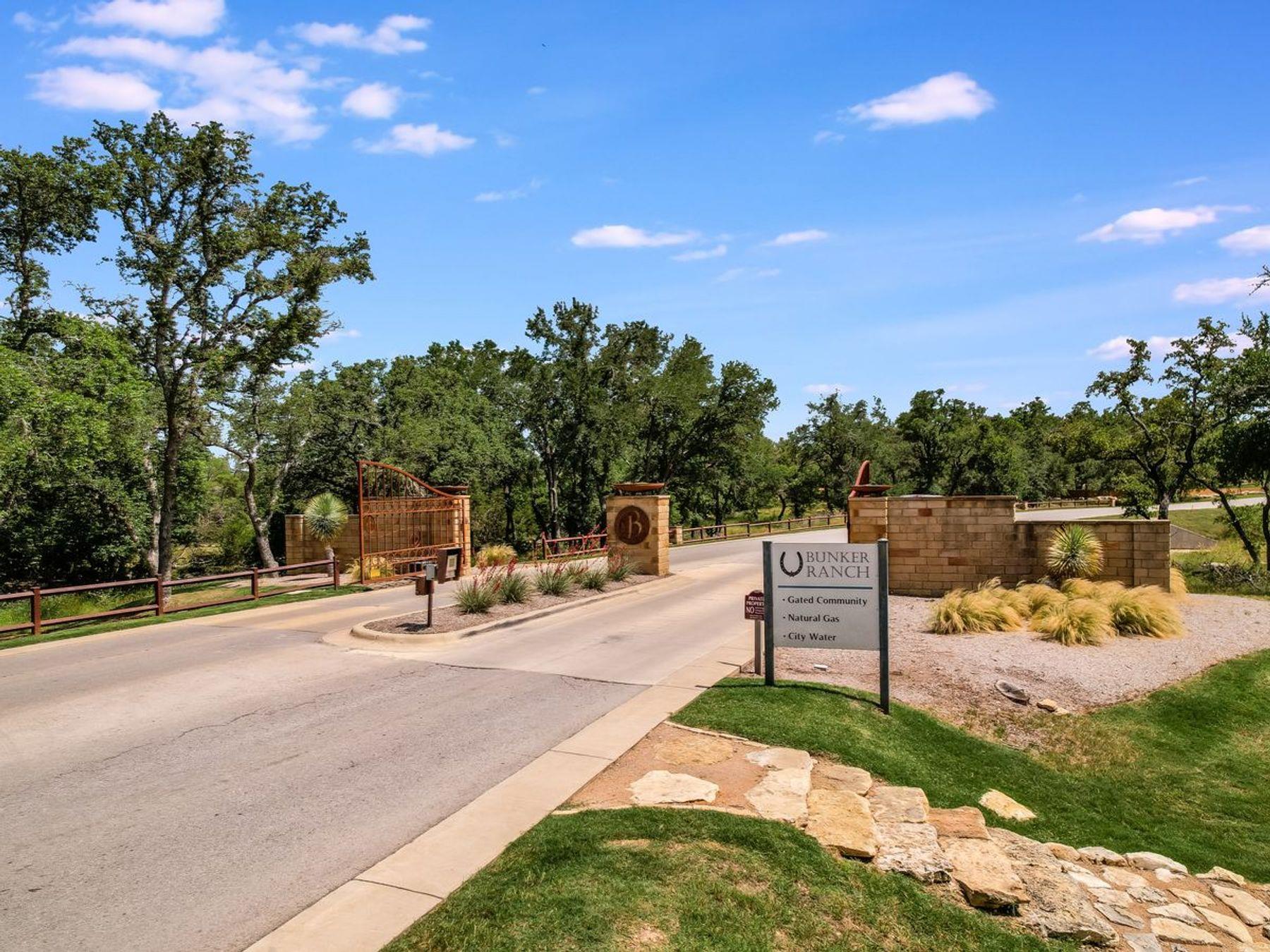 227 Dally Ct Property Photo 39