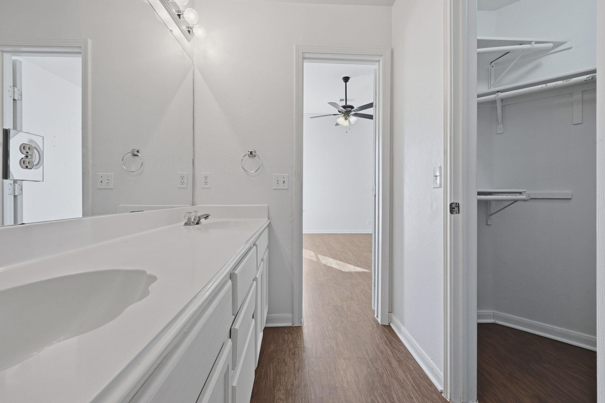 5237 Coppermead Ln Property Photo 9