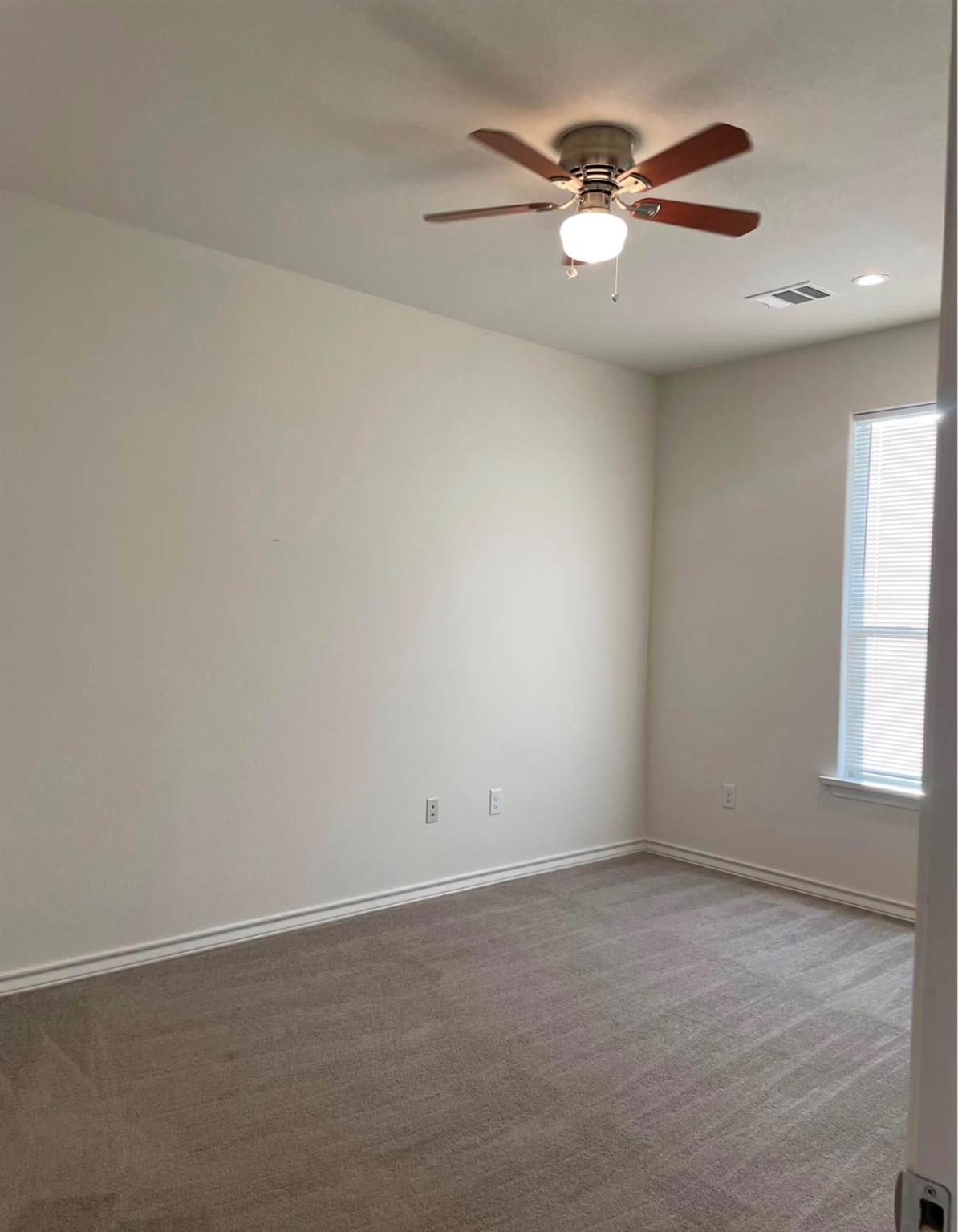 10342 Doyle Rd #2c Property Photo 5