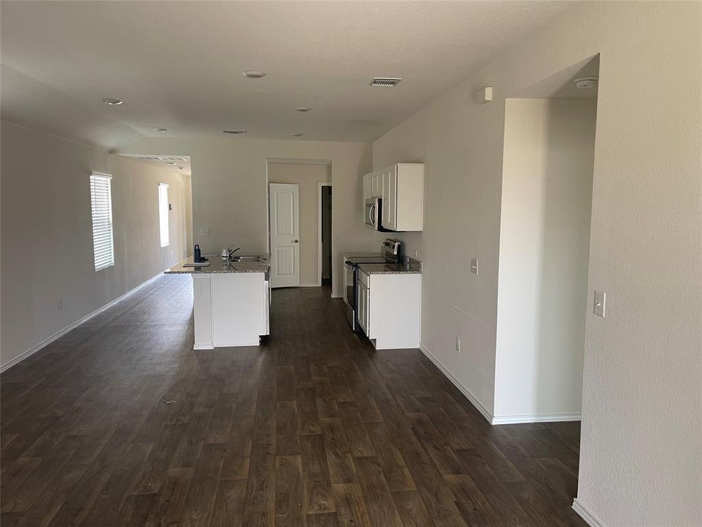 12201 Token Trl Property Photo 3