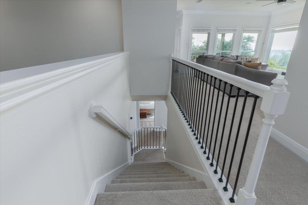 403 Golf Crest Ln Property Photo 14