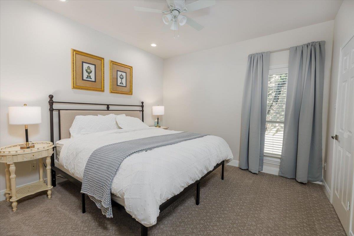 403 Golf Crest Ln Property Photo 20