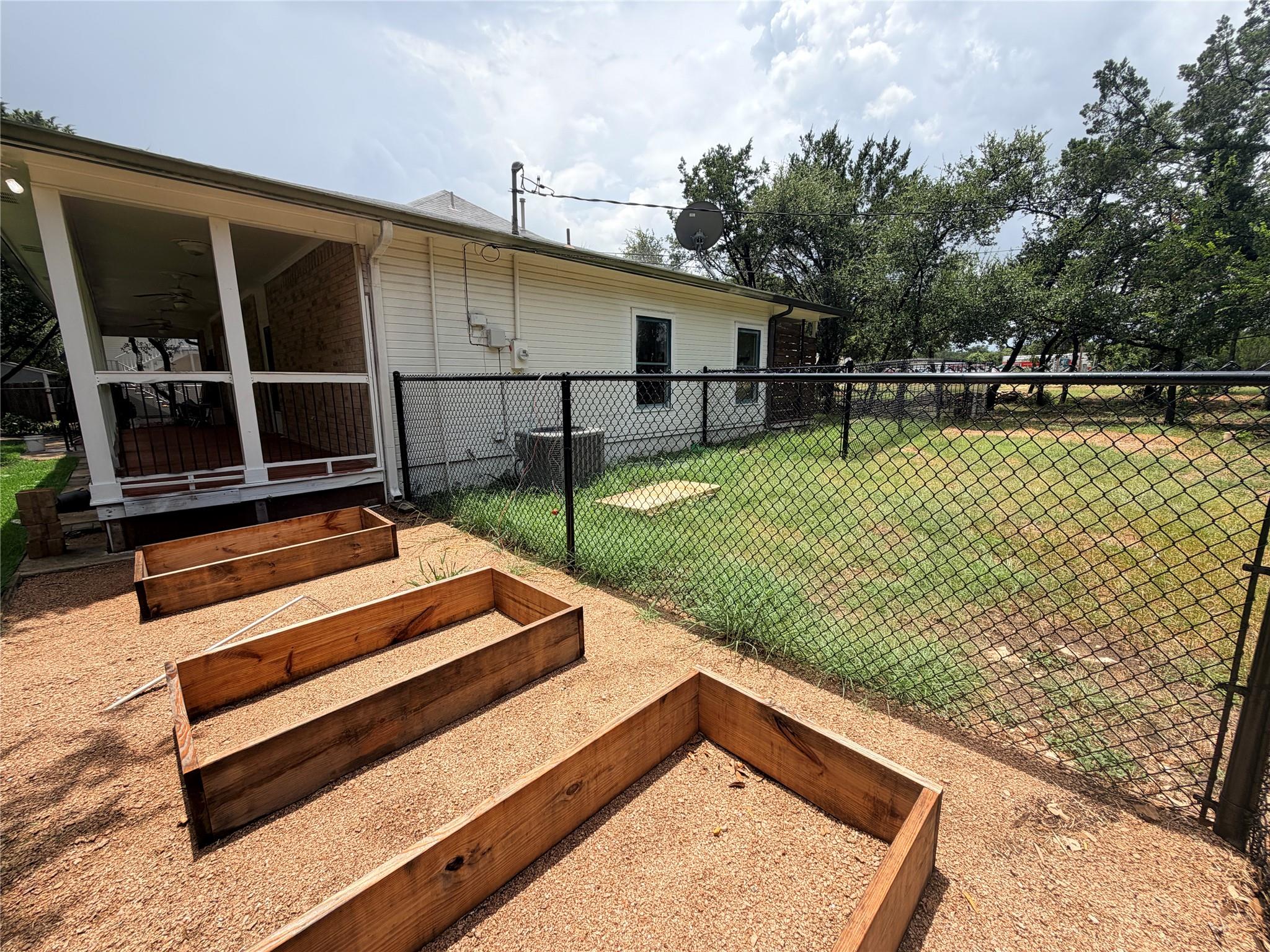 7130 Ranch 2338 Rd Property Photo 34