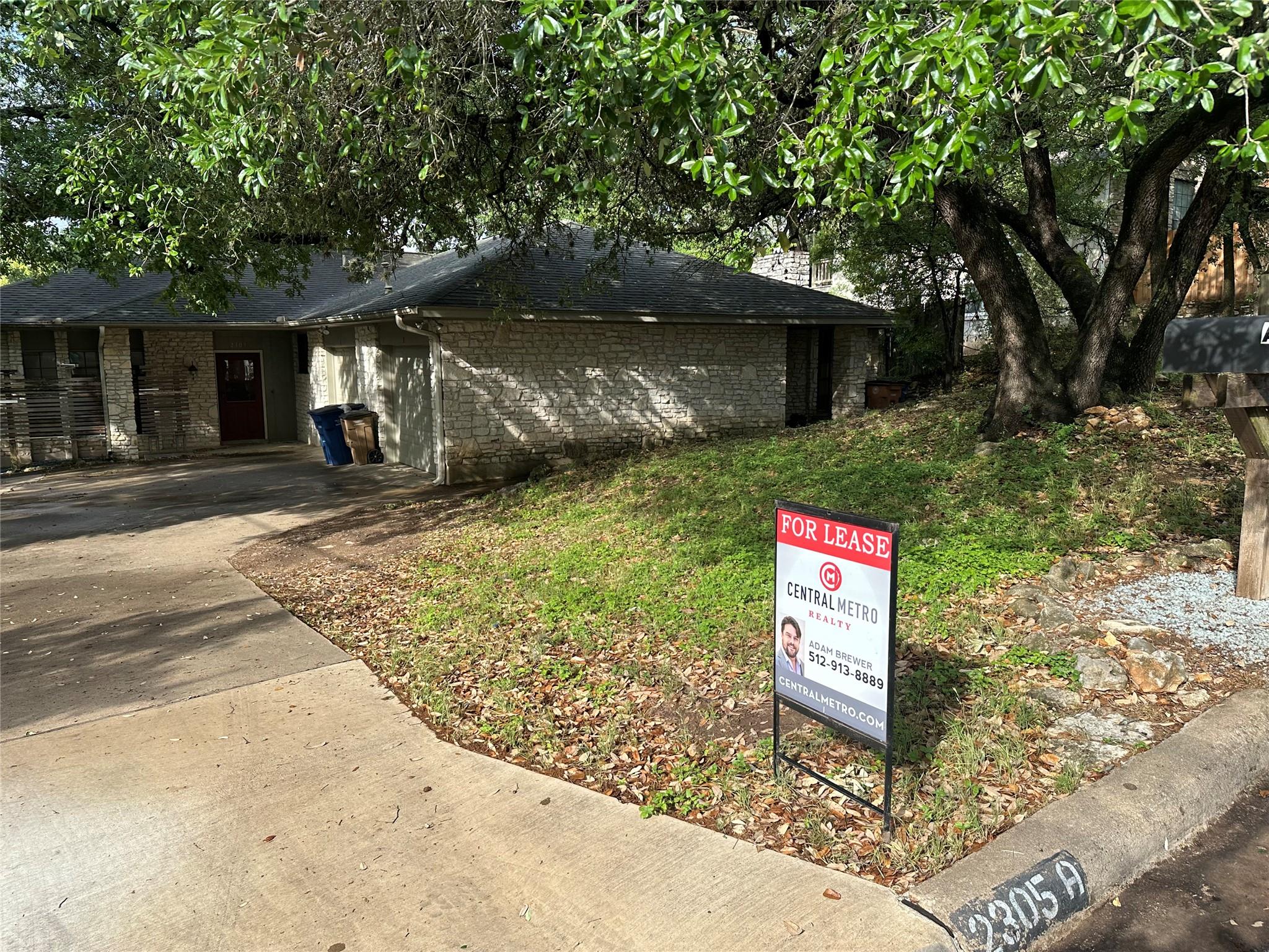 2305 Arpdale A Property Photo