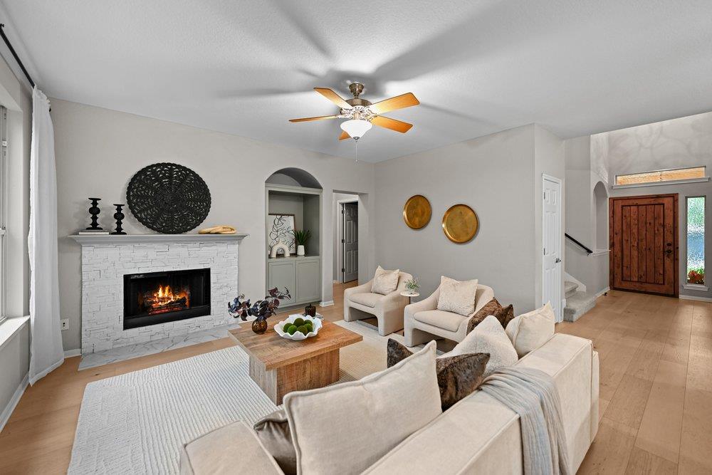 2823 Lantana Ridge Dr Property Photo 6