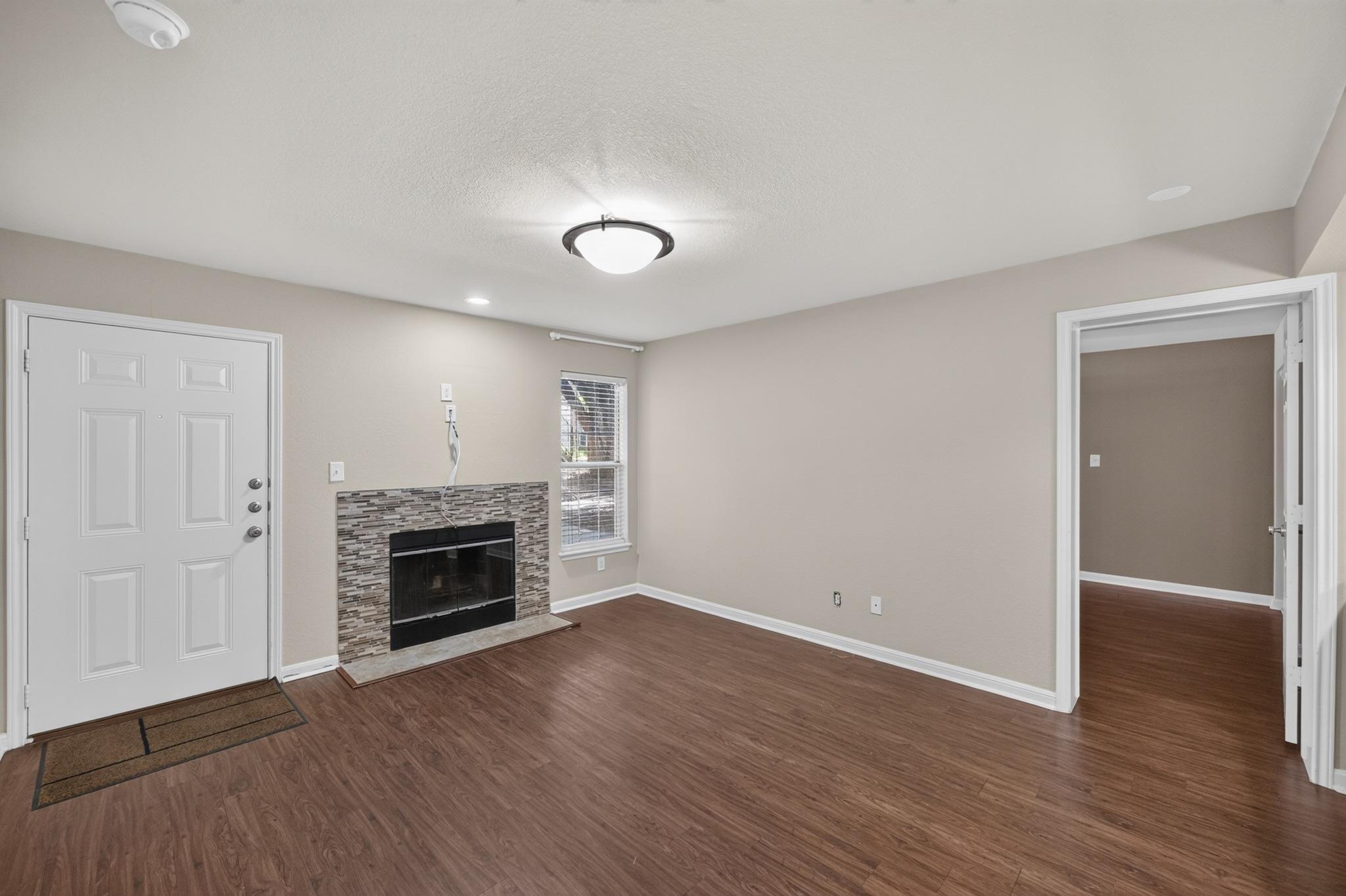7685 Northcross Dr #1101 Property Photo 4