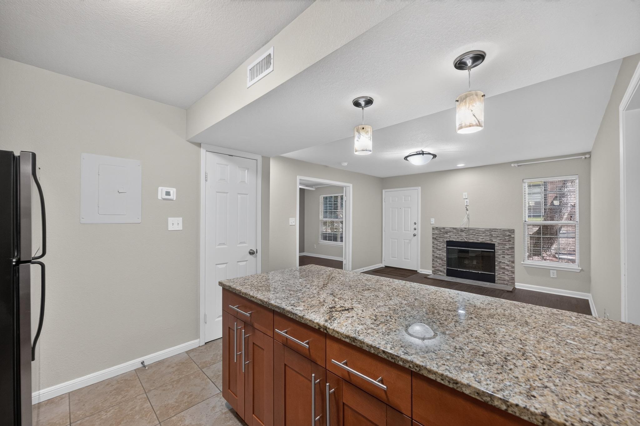 7685 Northcross Dr #1101 Property Photo 10