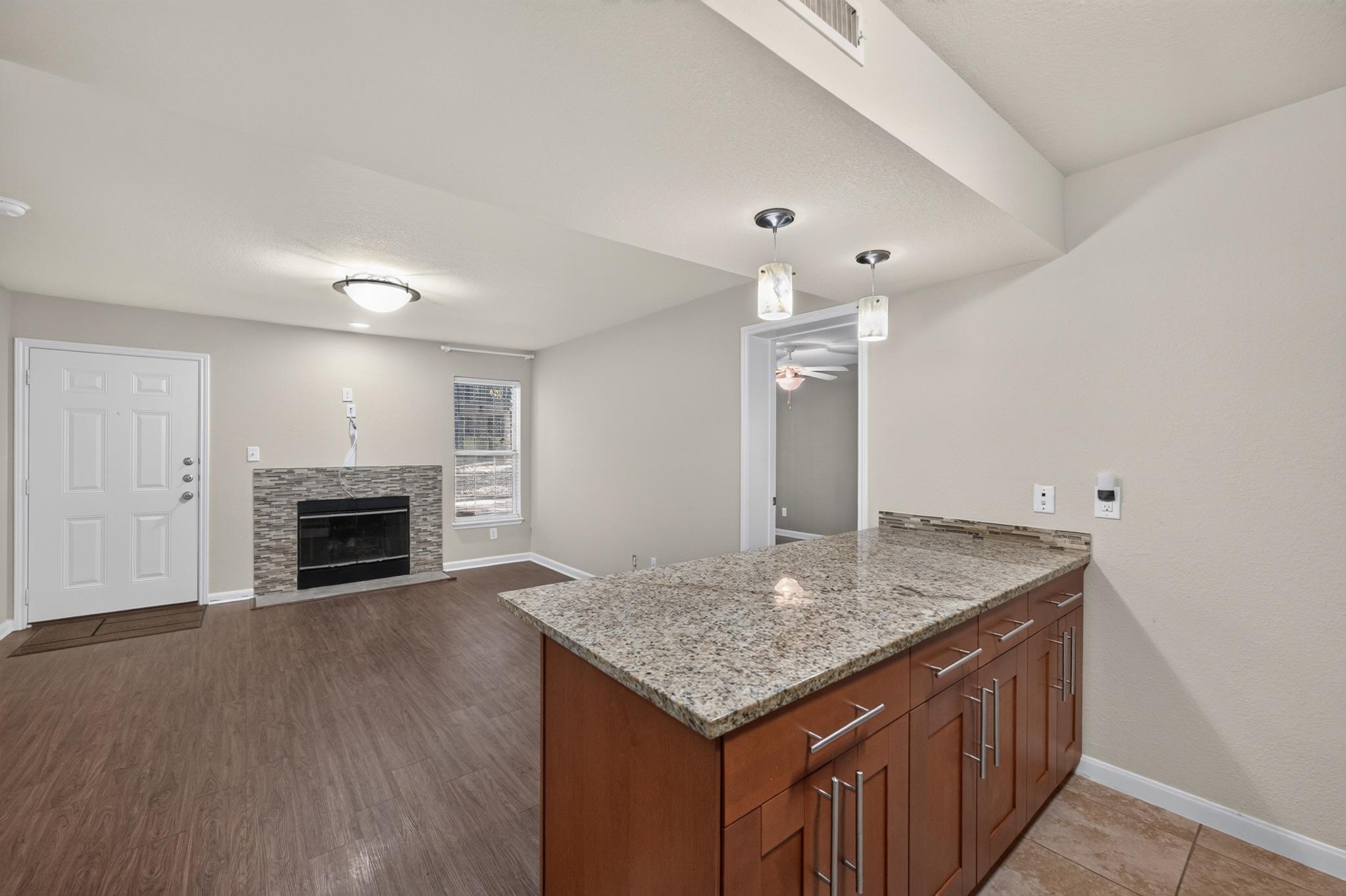 7685 Northcross Dr #1101 Property Photo 12