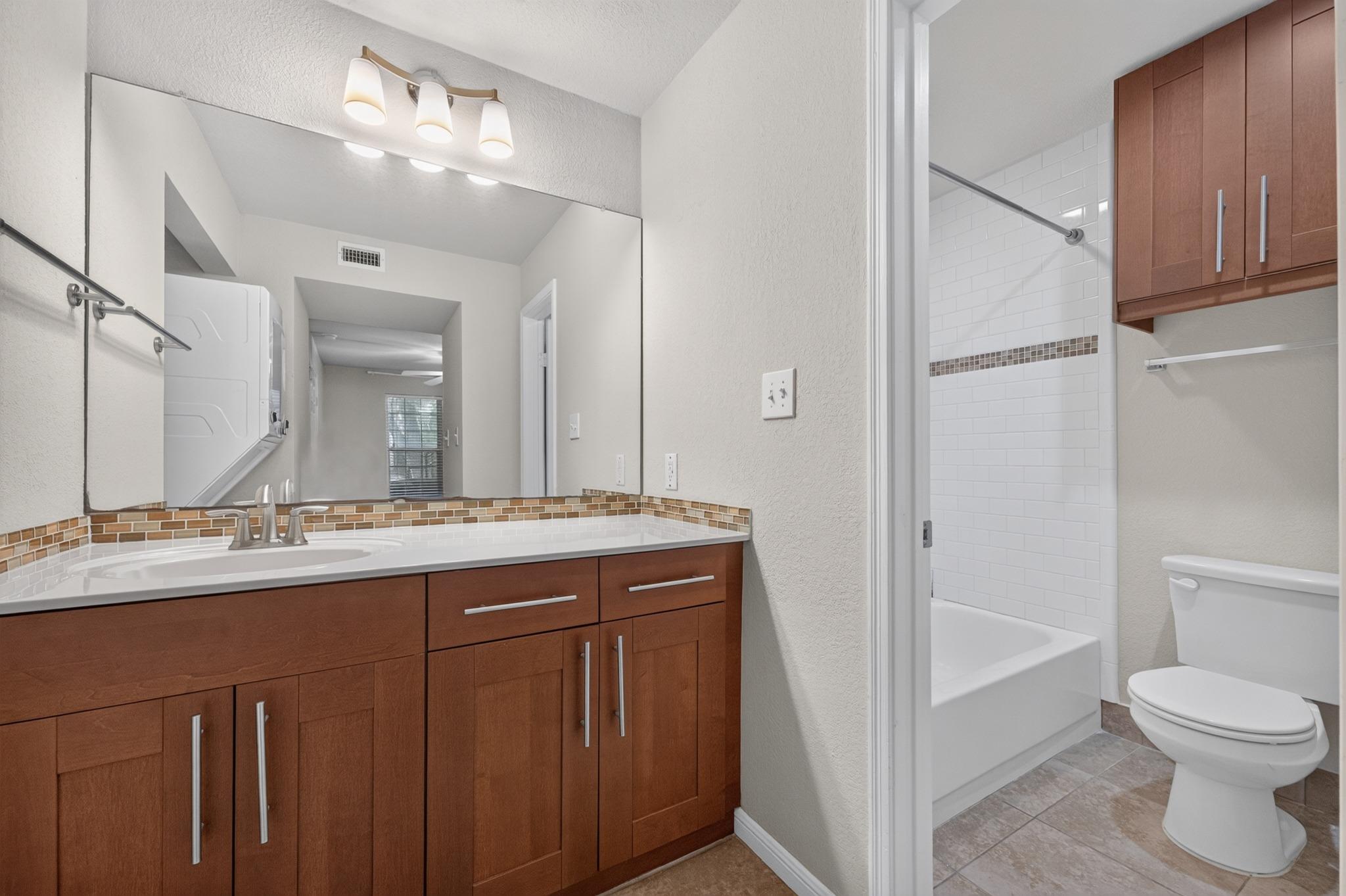 7685 Northcross Dr #1101 Property Photo 15