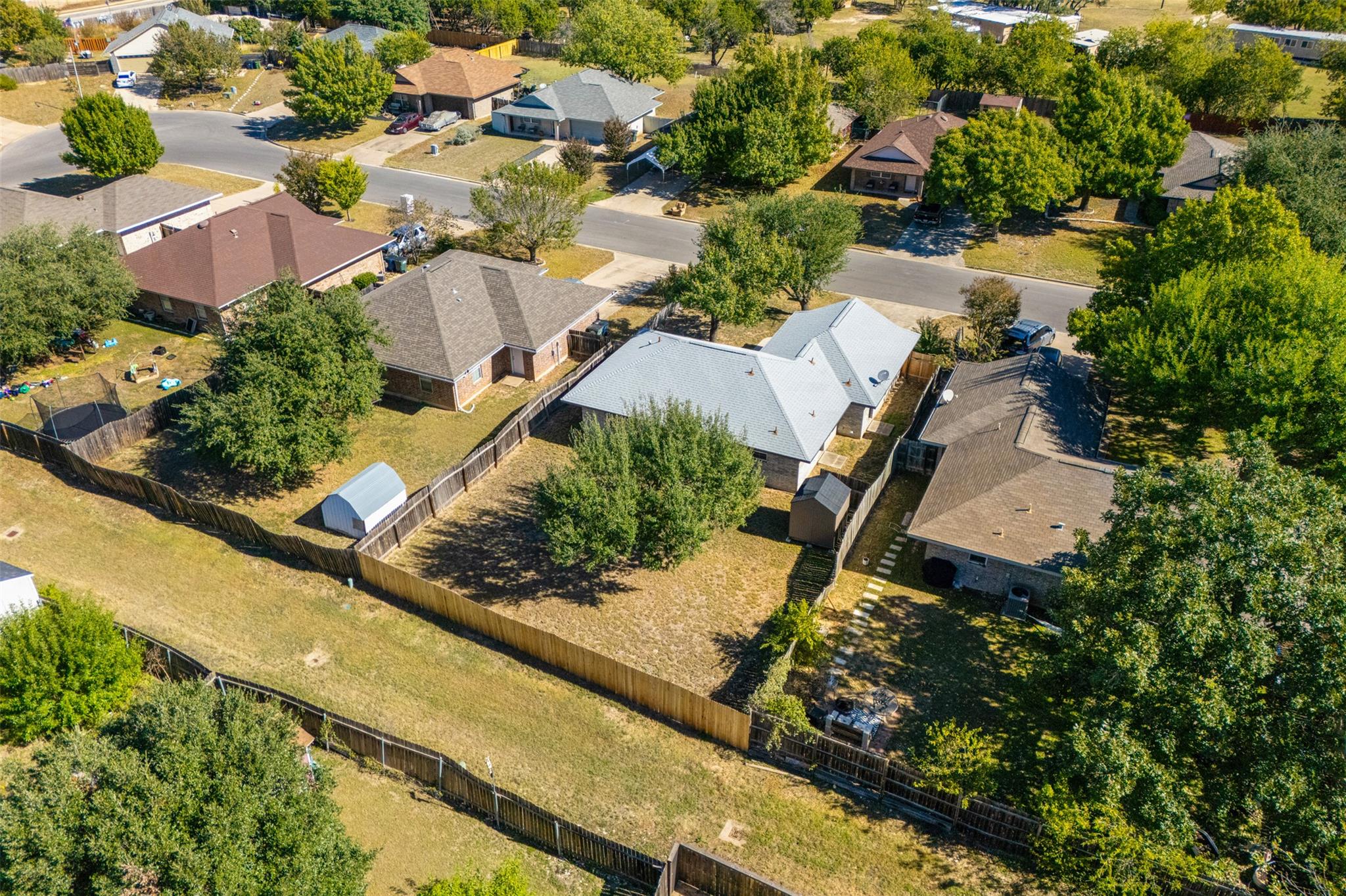 419 Bentwood Dr Property Photo 35