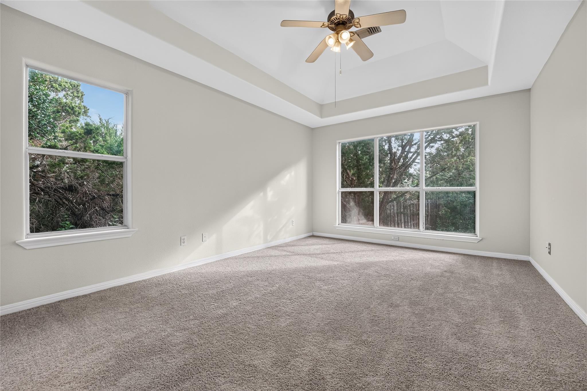 4 Cedarwood Cir Property Photo 15
