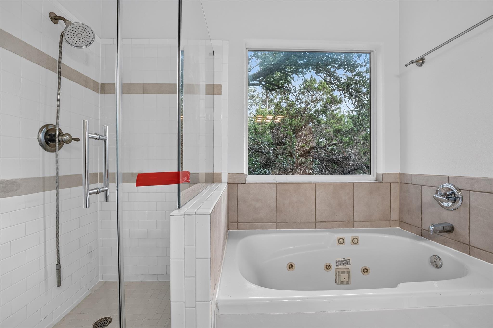 4 Cedarwood Cir Property Photo 22