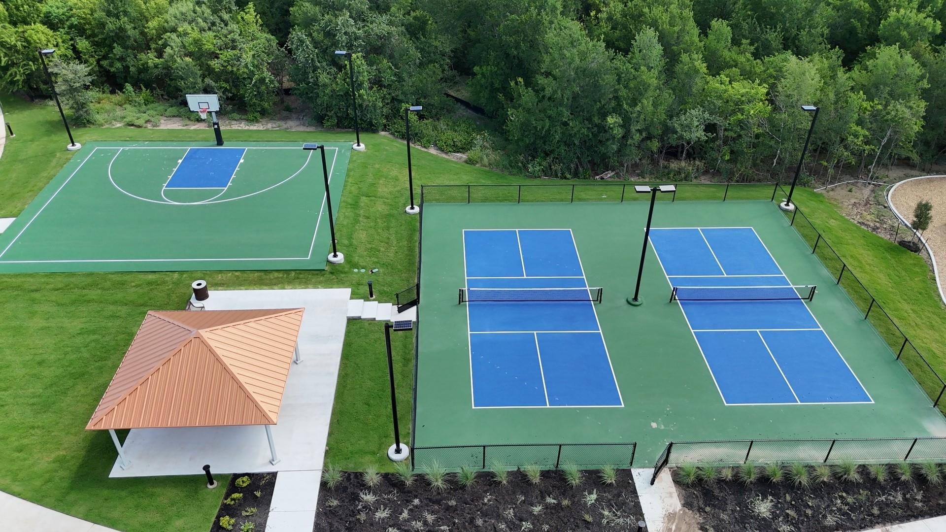 2713 Derwent Dr Property Photo 7