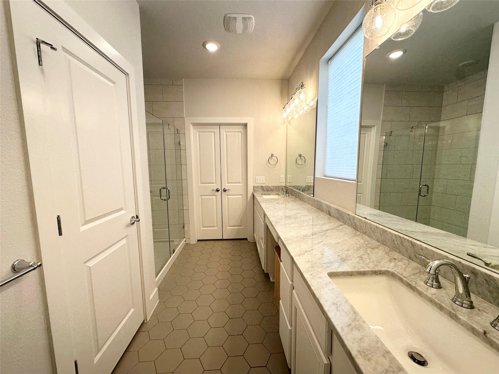 8511 Cumbrae Ln Property Photo 10