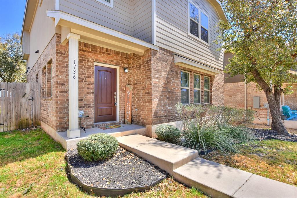 1736 Cherokee Nation Trl Property Photo 1
