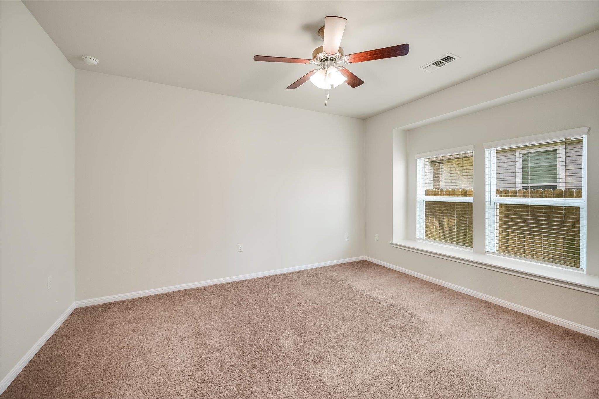 16309 Fetching Ave Property Photo 13