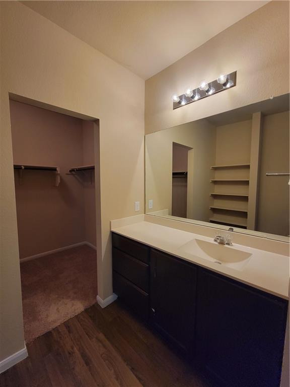 408 Luna Vista Dr Property Photo 8