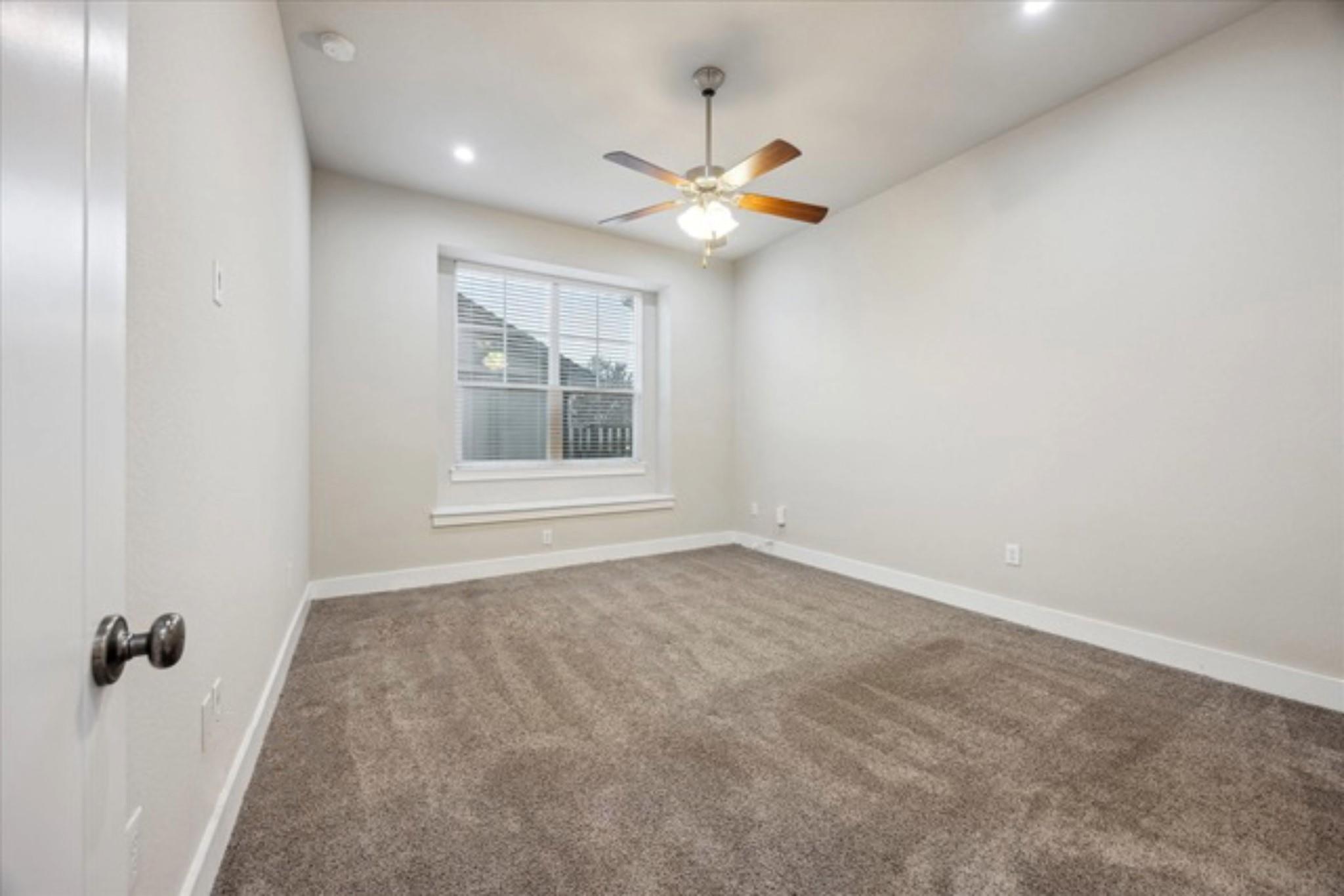 7508 Pantherpaw St Property Photo 10