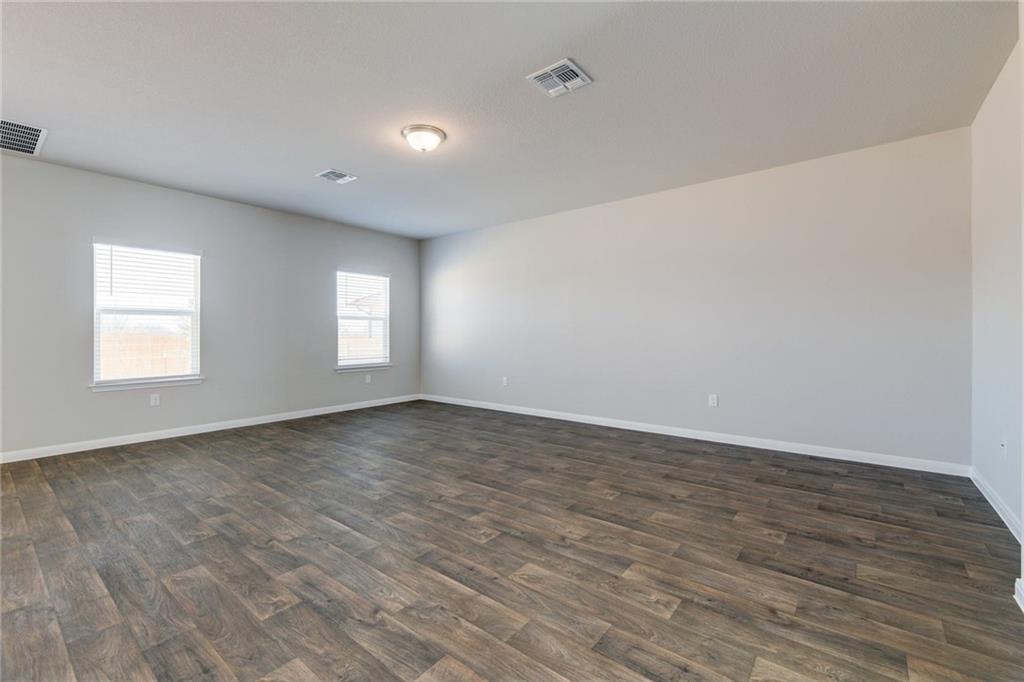 14119 Macquarie Dr Property Photo 11