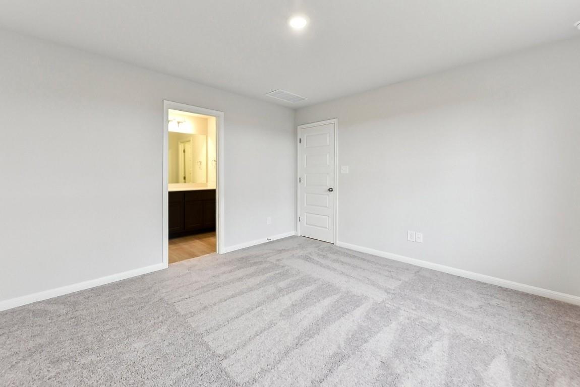 1133 Wild Leaf Way Property Photo 6