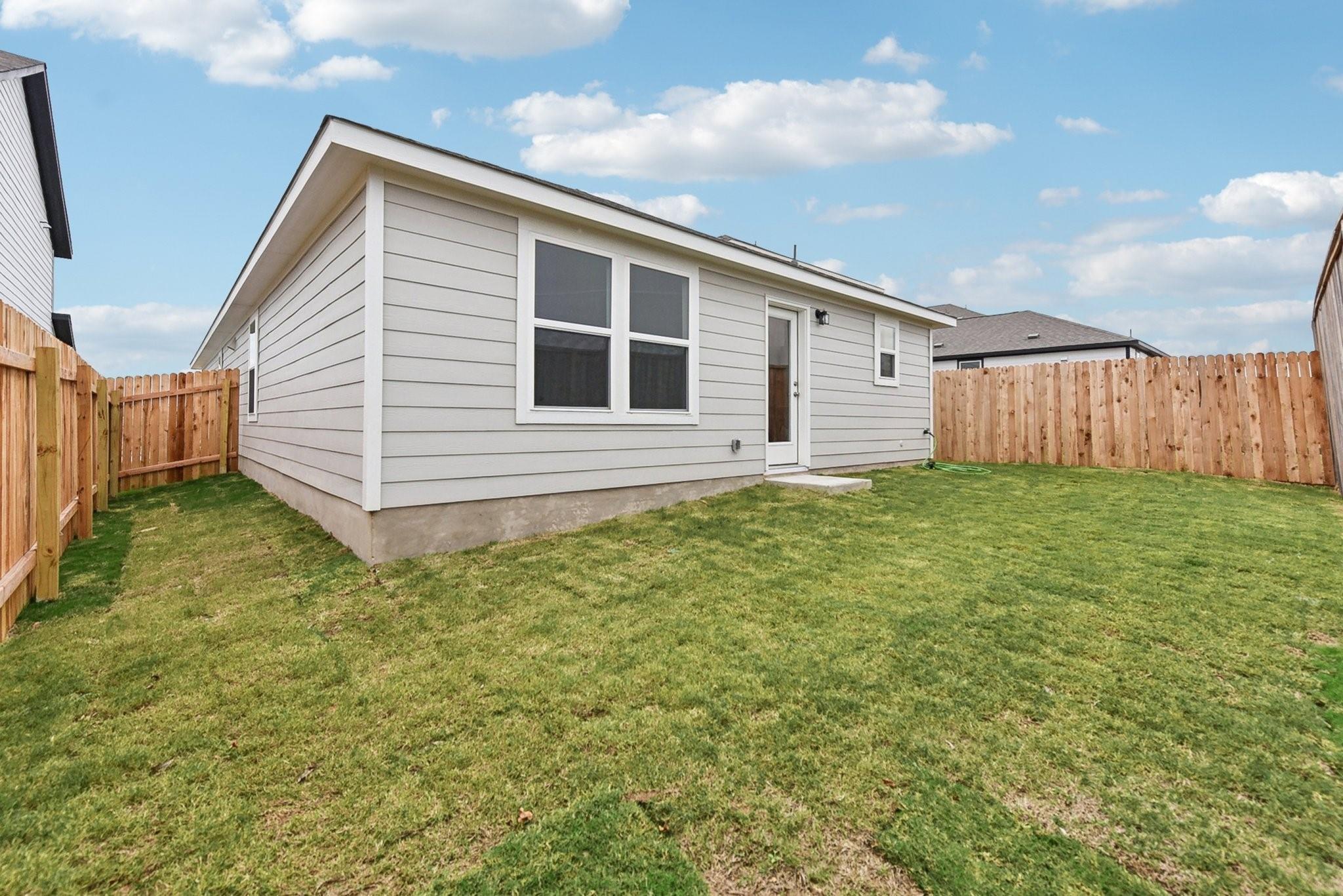 1133 Wild Leaf Way Property Photo 13