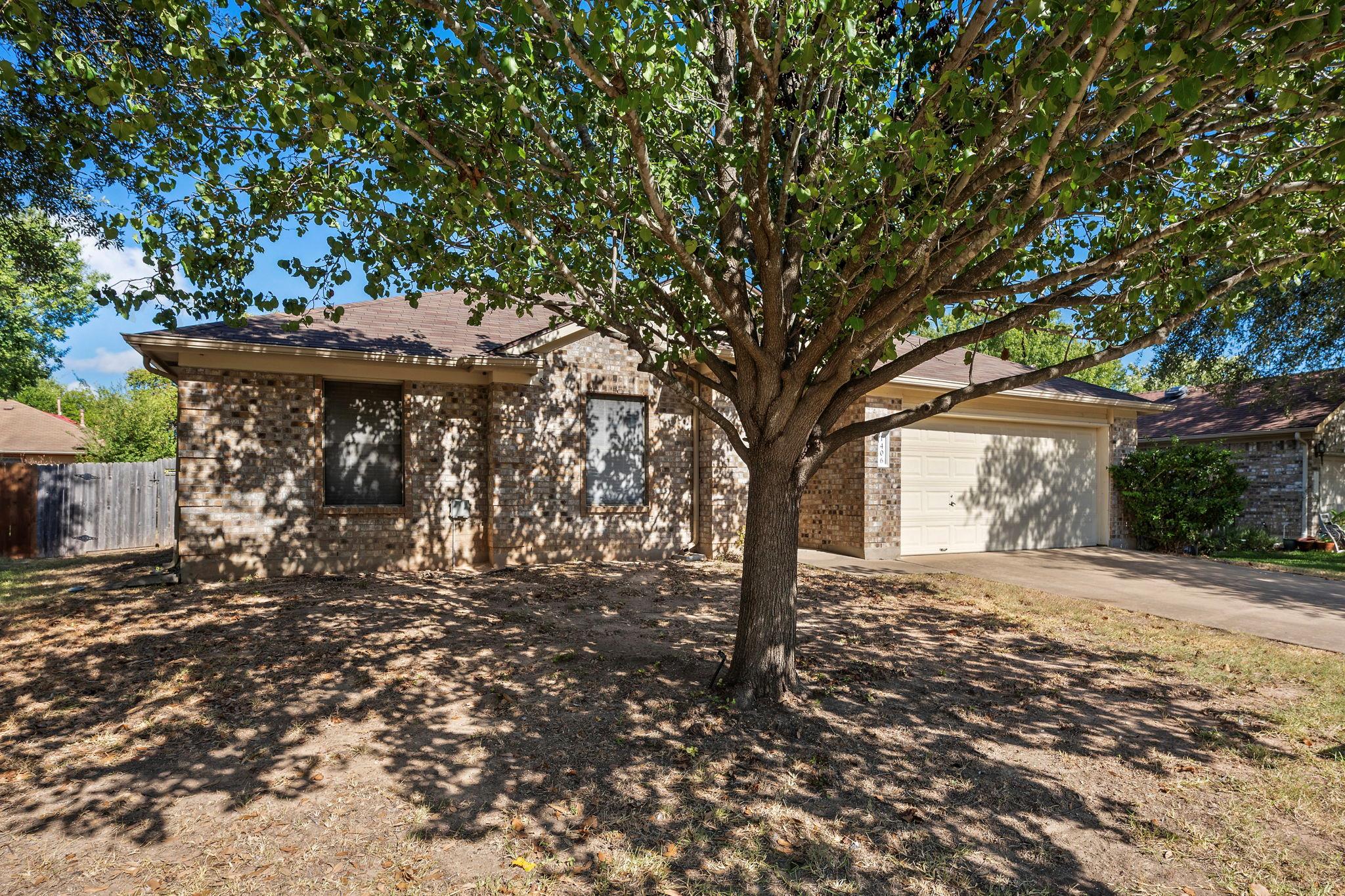 1406 Pigeon View St Property Photo 31