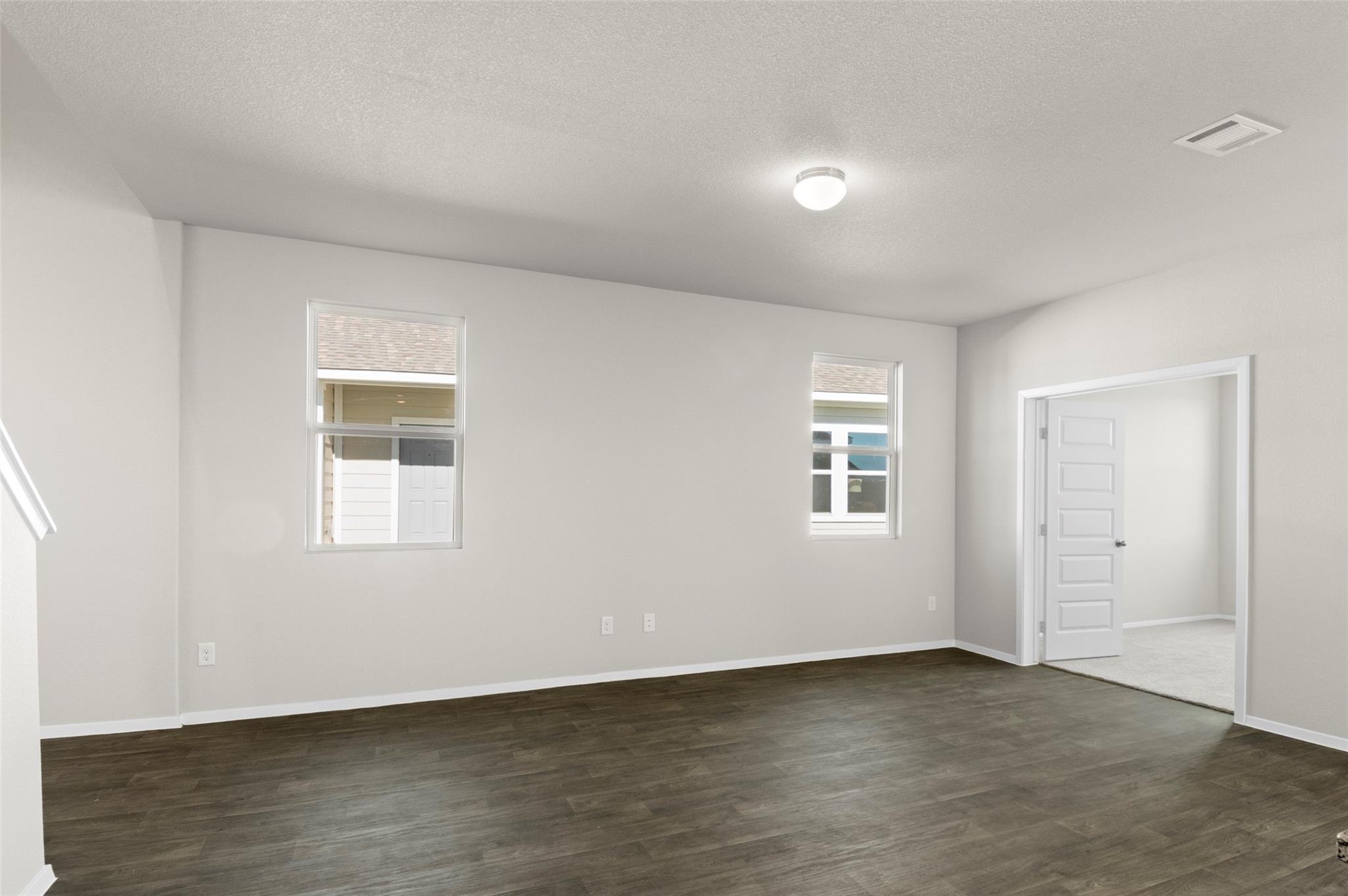 128 Bluestem Dr Property Photo 11