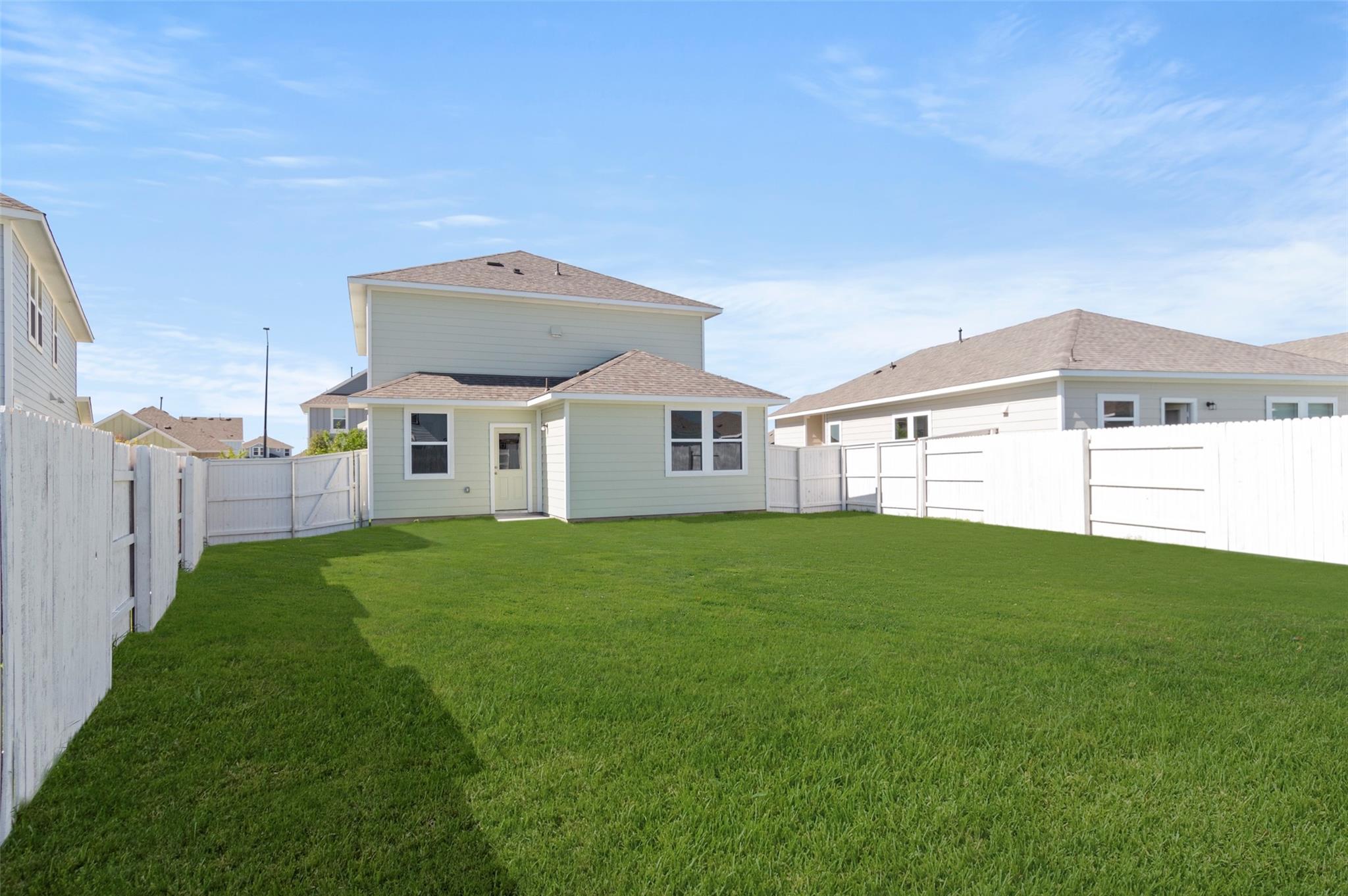 128 Bluestem Dr Property Photo 29