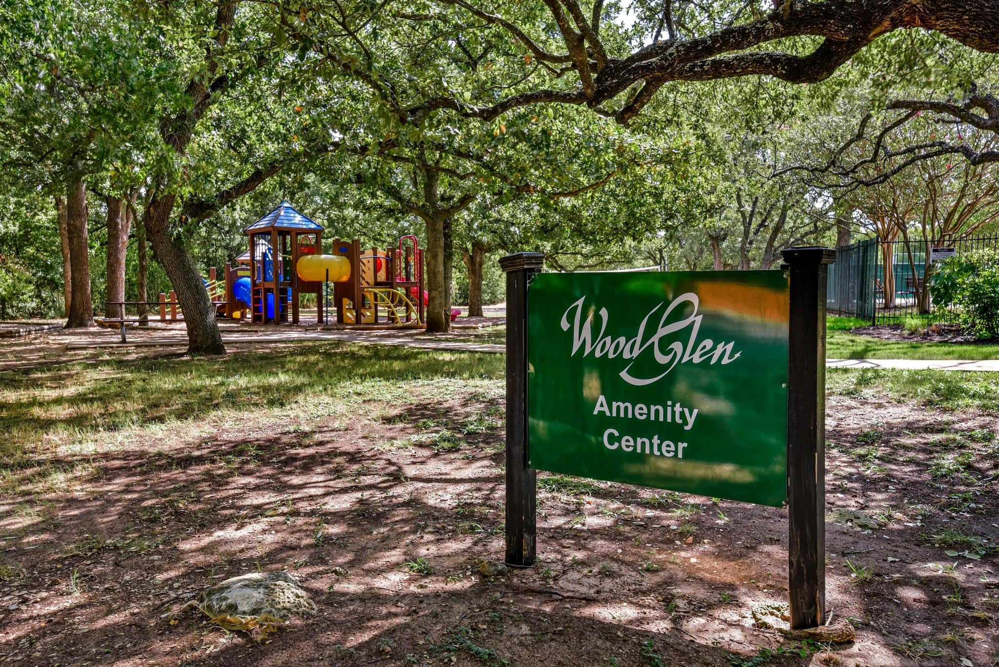 2023 Wood Glen Dr Property Photo 34