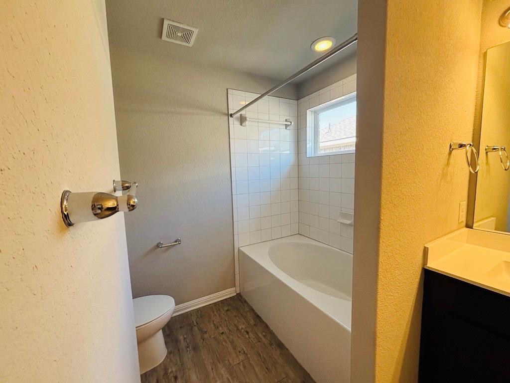 1320 Walden Pond Dr Property Photo 12