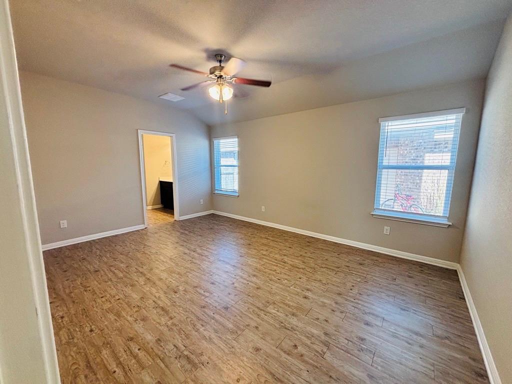 1320 Walden Pond Dr Property Photo 13