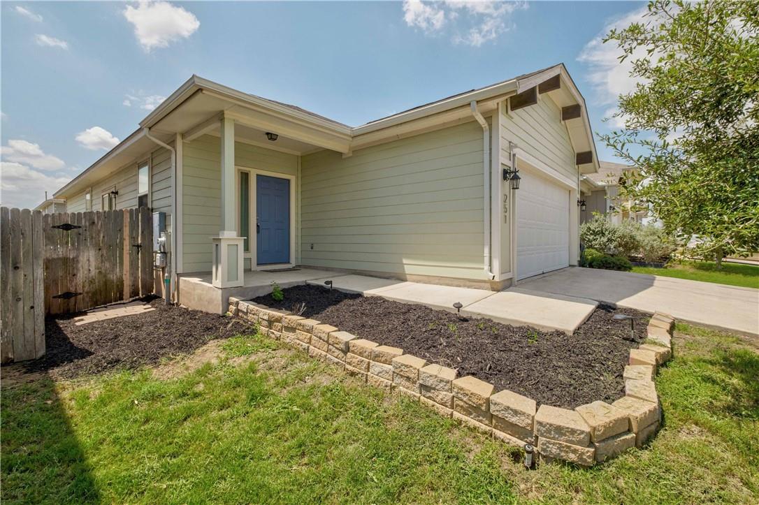 251 Pearl Way Property Photo 1