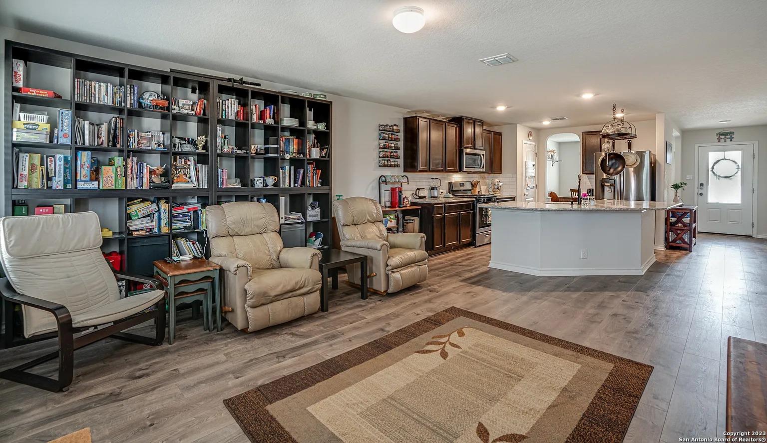 9654 Holly Patch None Property Photo 12