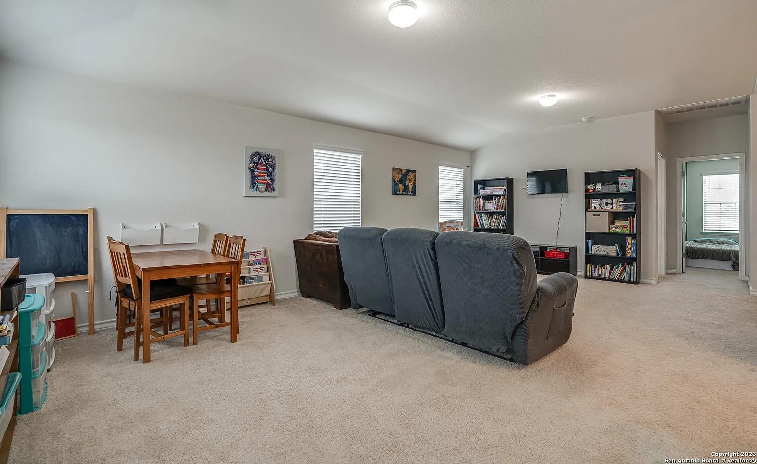 9654 Holly Patch None Property Photo 13