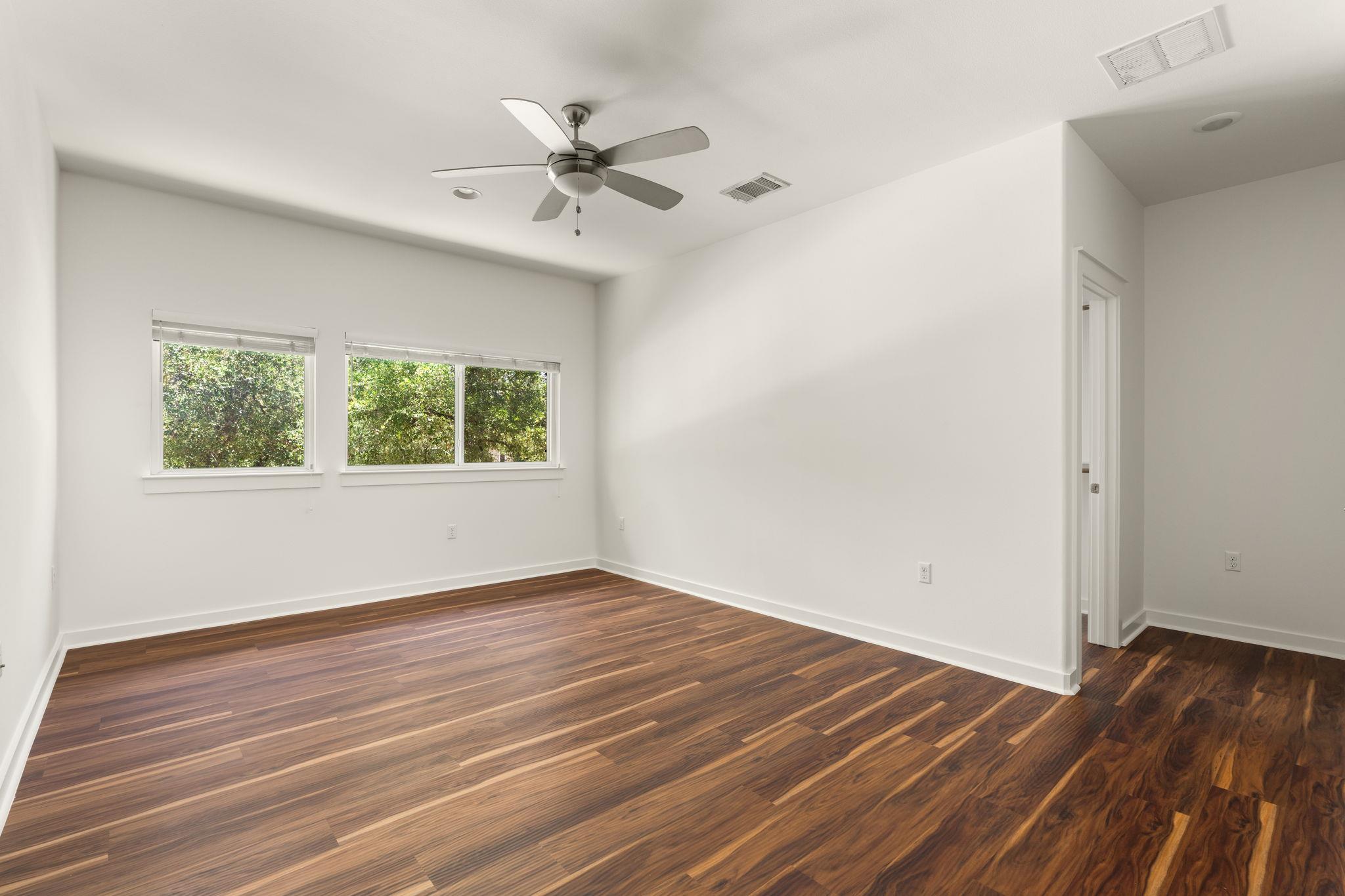 6800 Menchaca Rd #9 Property Photo 10