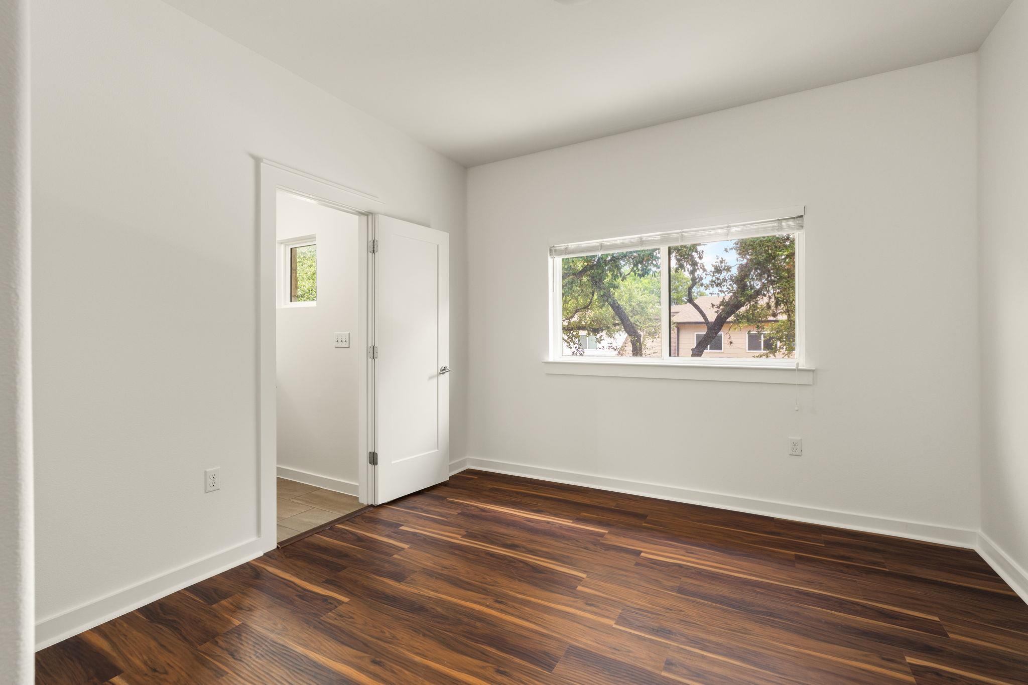 6800 Menchaca Rd #9 Property Photo 14
