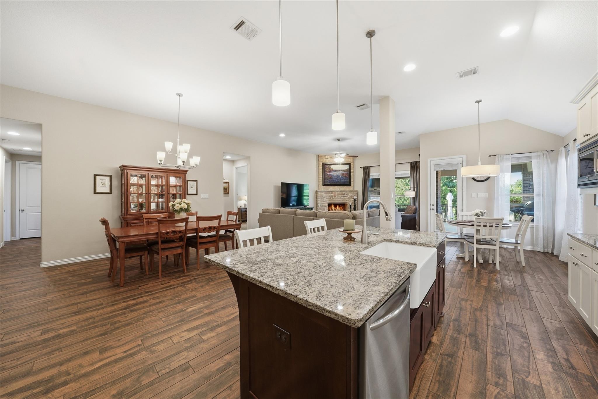 2309 Belen Dr Property Photo 14