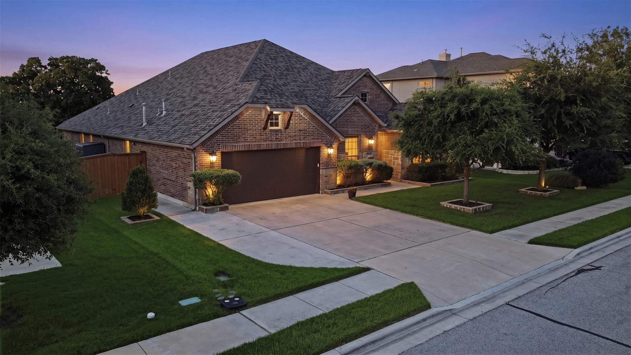 2309 Belen Dr Property Photo 39