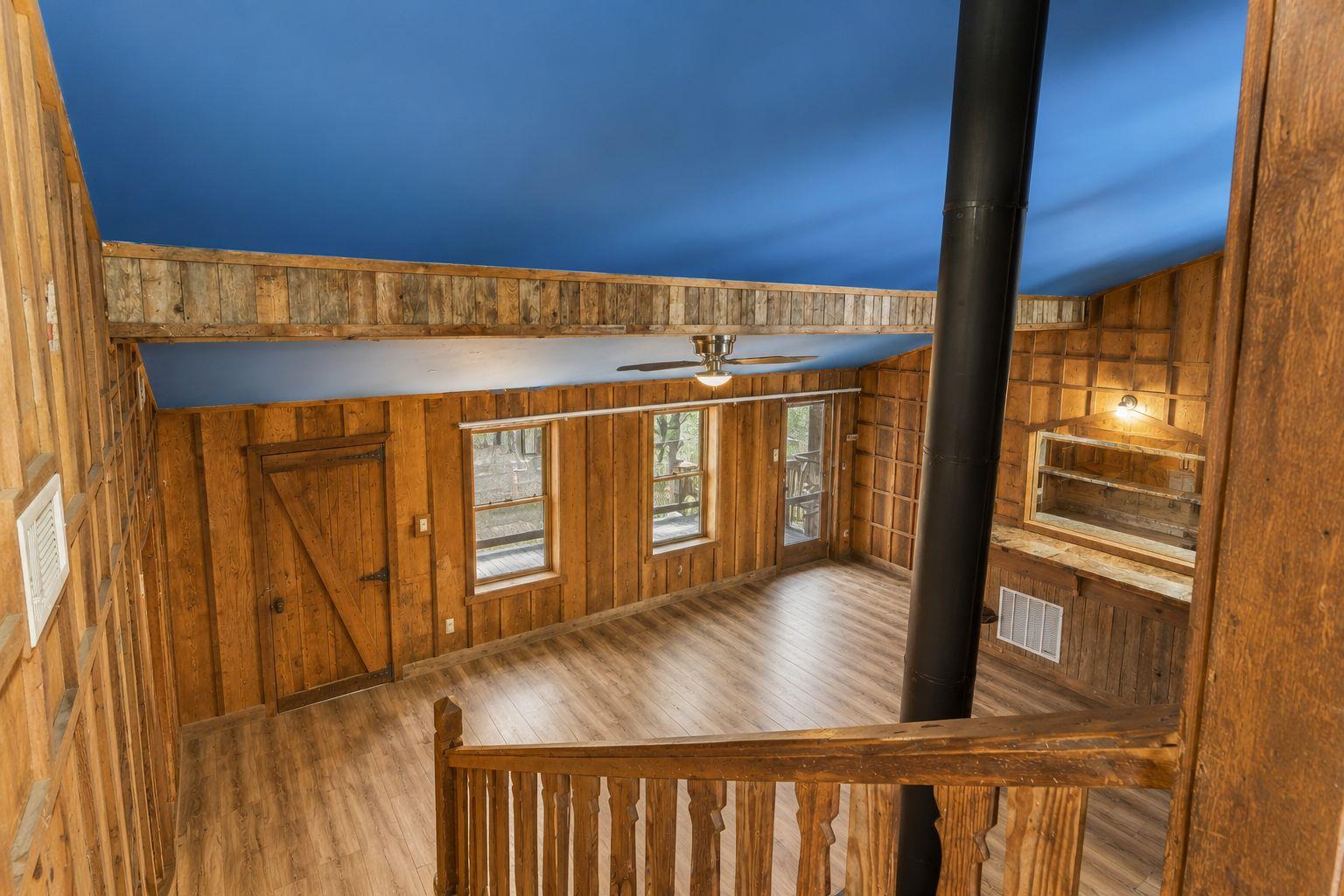 1503 Kingsoak Dr Property Photo 8