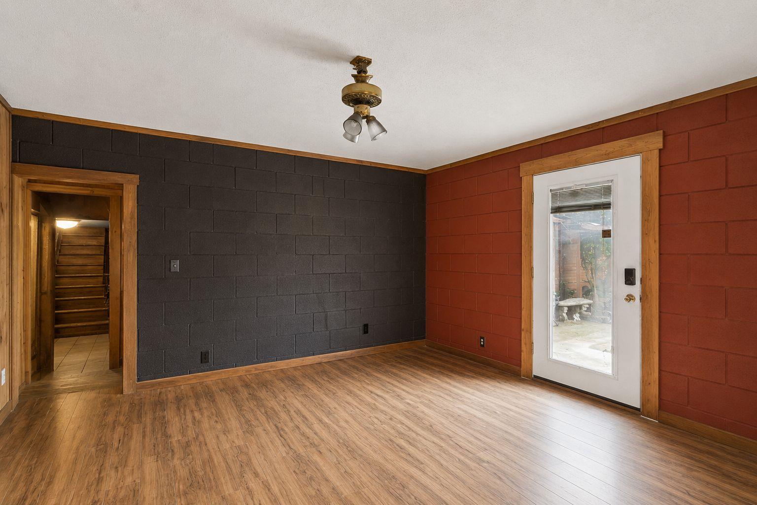 1503 Kingsoak Dr Property Photo 23