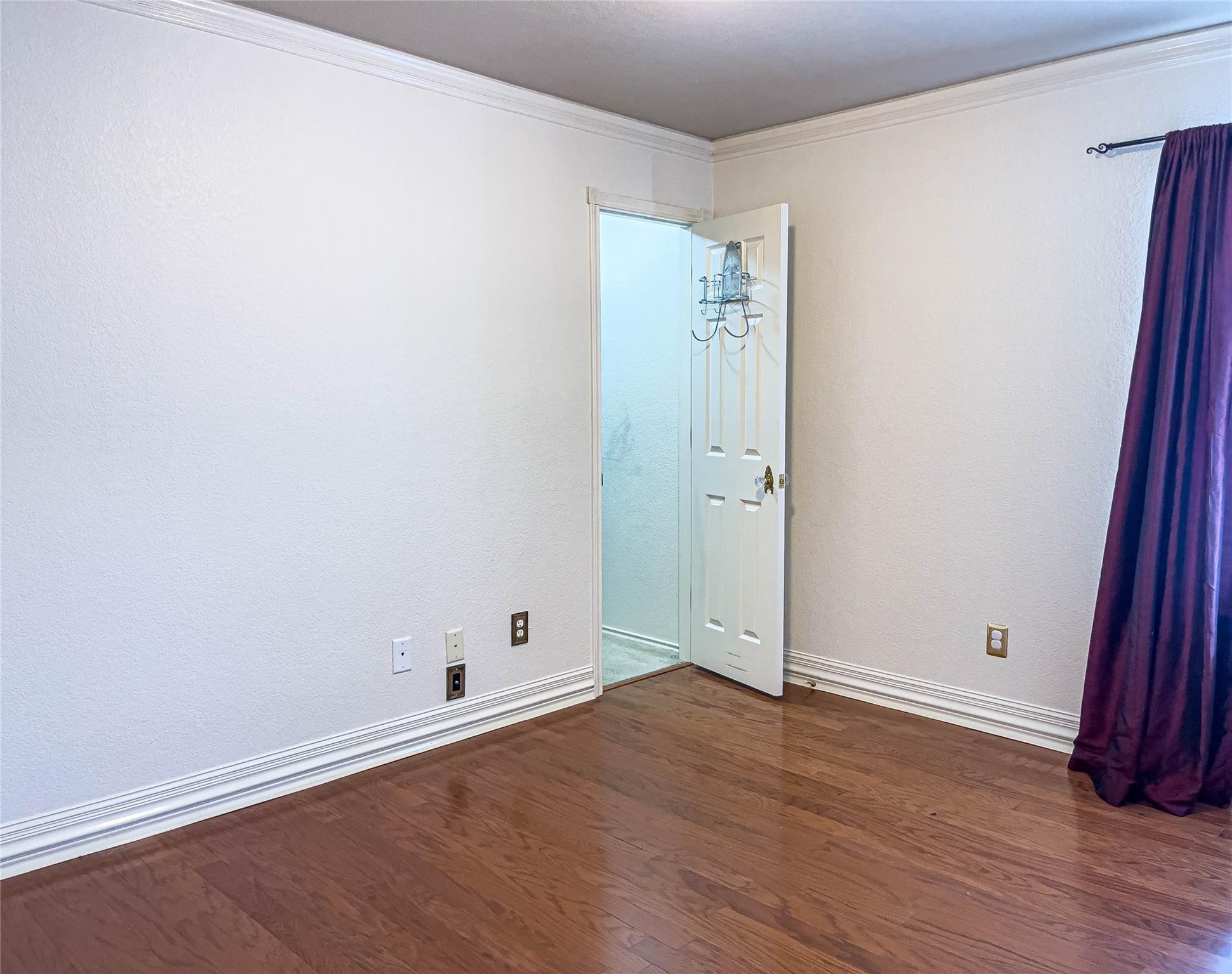 601 Cherry Creek Dr #4 Property Photo 15