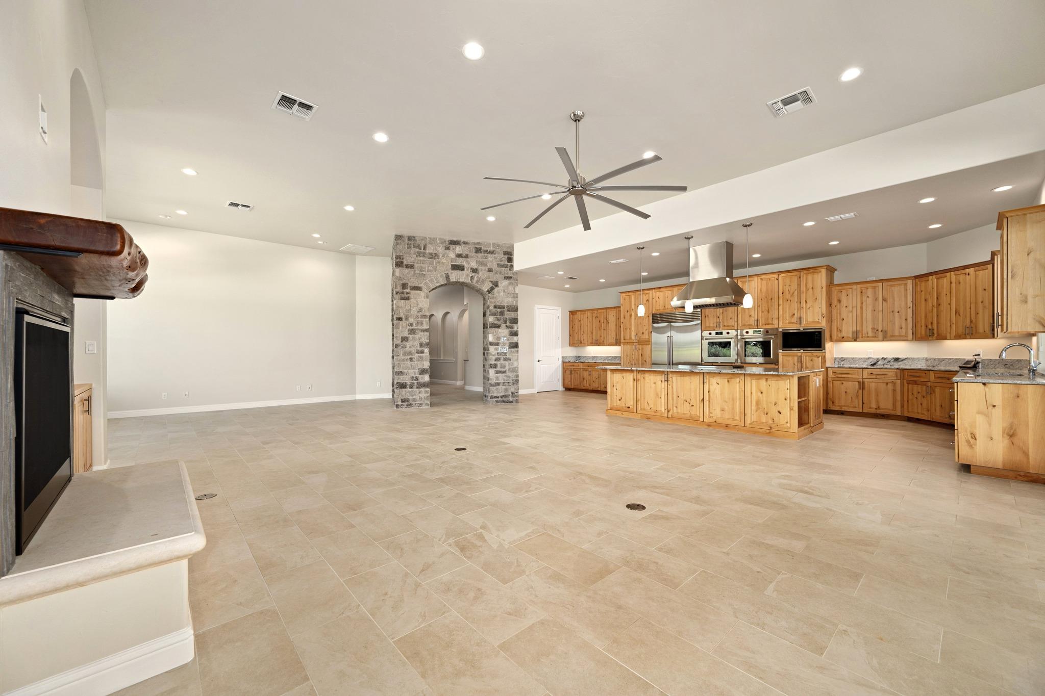 163 Floyds Run Property Photo 9