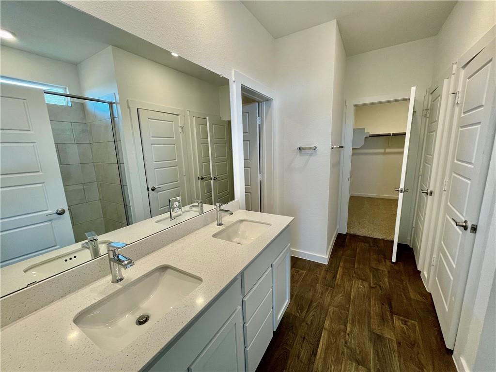 3025 Egan Dr Property Photo 11