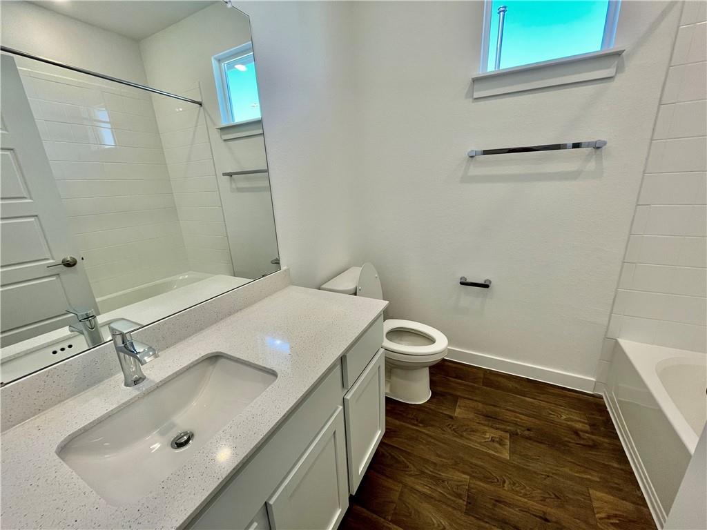 3025 Egan Dr Property Photo 14
