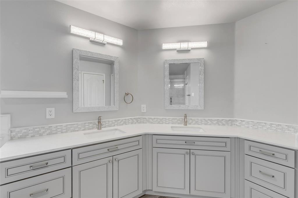 12601 Duckcreek Ct Property Photo 28