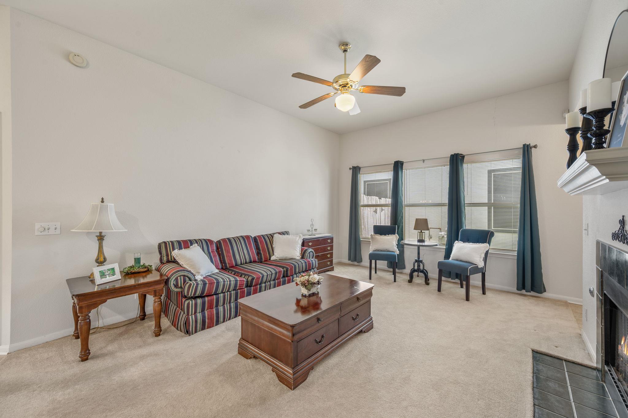 21402 Derby Day Ave Property Photo 4